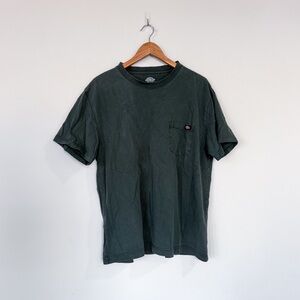 3/$20⚡️ Vintage Dark Green Short Sleeve Dickies T-Shirt Tee Crewneck